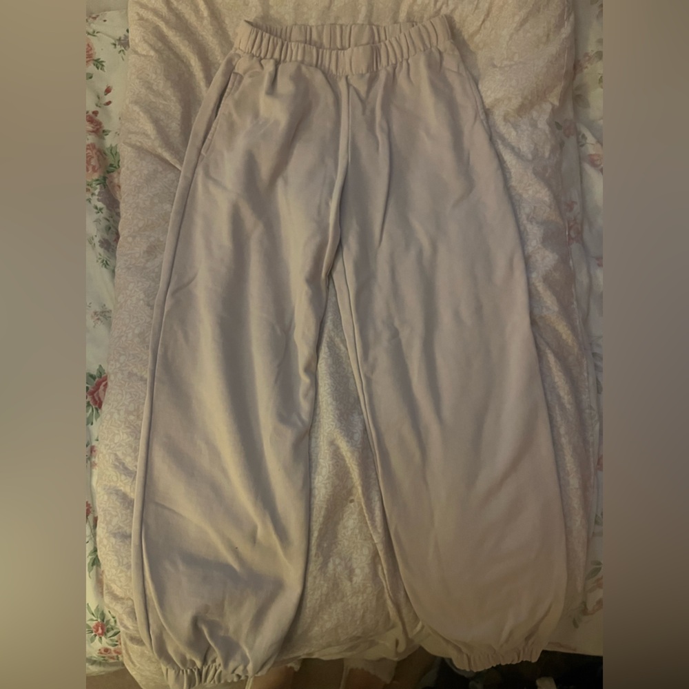 COPY - light pink brandy mellville sweatpants